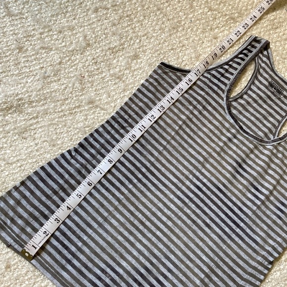 🛹 Converse Size Small Striped Racerback Tank Top - Picture 10 of 13